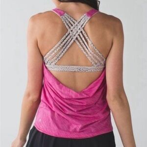 Lululemon free to be wild tank top fuchsia pink leopard built in bra size 4